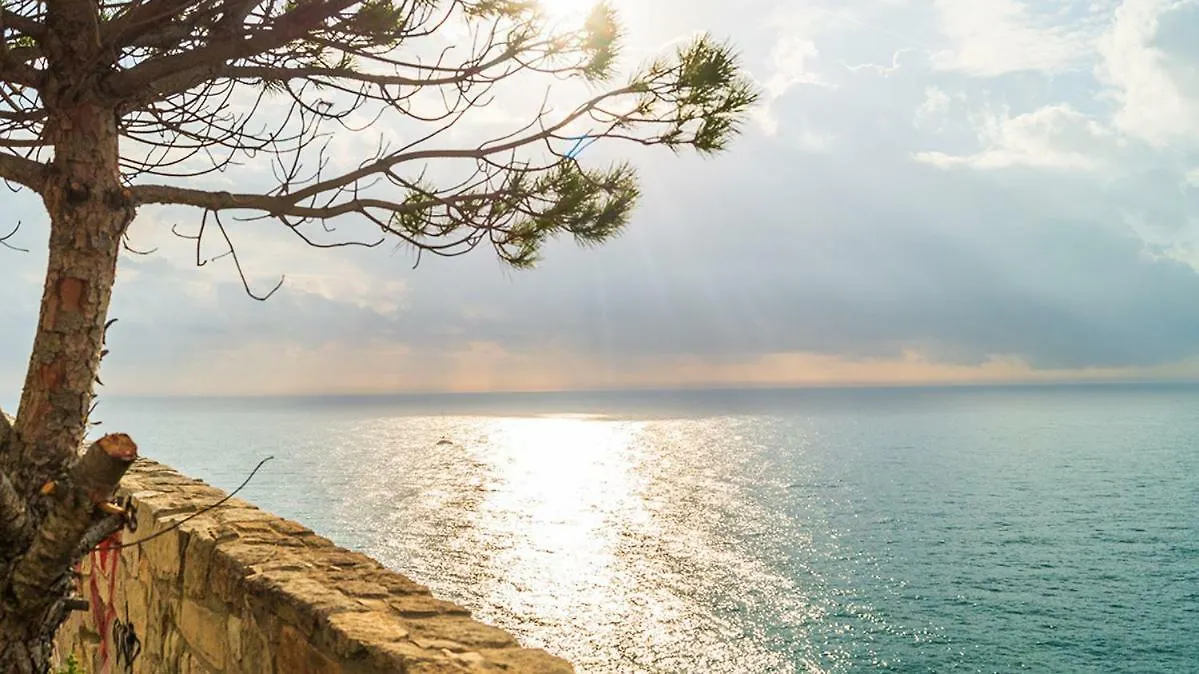 Luxurious Villa Marly III To Two Minutes The Beach Castelldefels