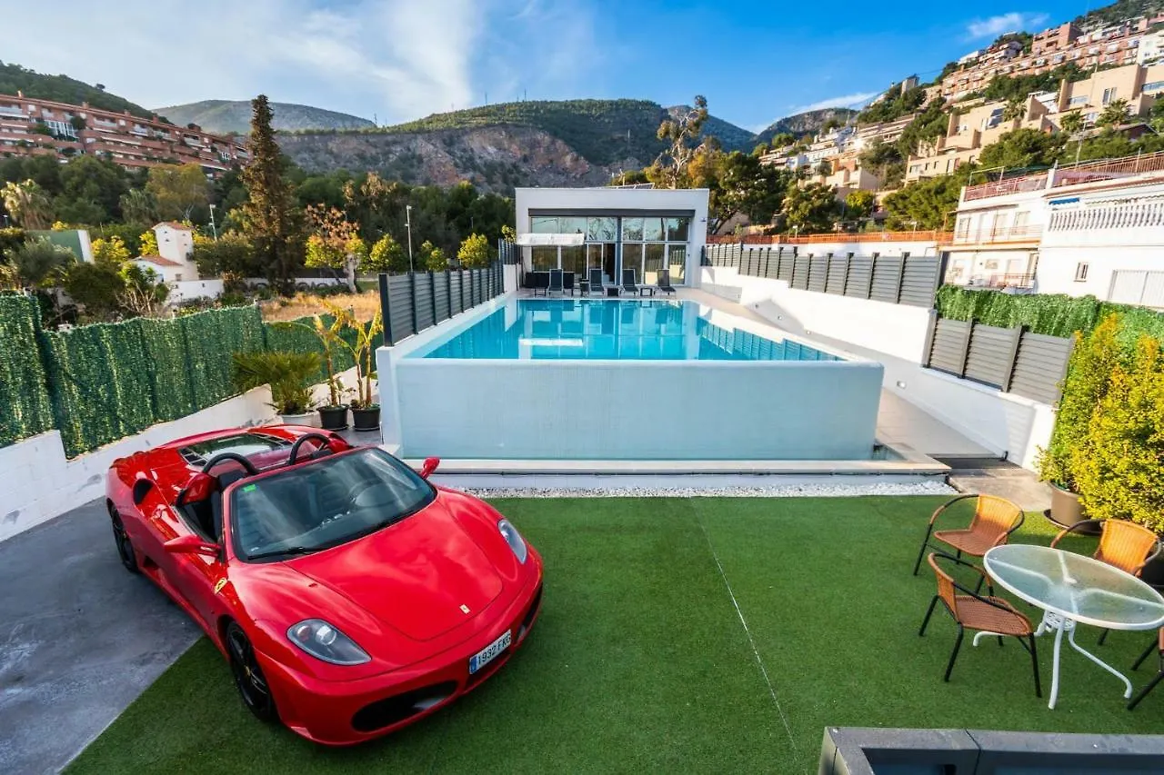 Luxurious Villa Marly III To Two Minutes The Beach Castelldefels