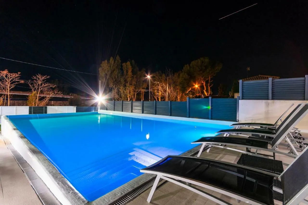 Luxurious Villa Marly III To Two Minutes The Beach Castelldefels