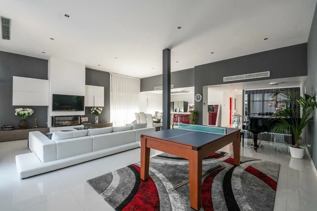 Luxurious Villa Marly III To Two Minutes The Beach Castelldefels Spain