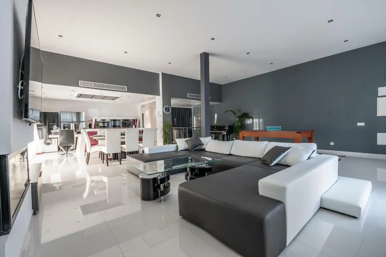 Holiday home Luxurious Villa Marly III To Two Minutes The Beach Castelldefels