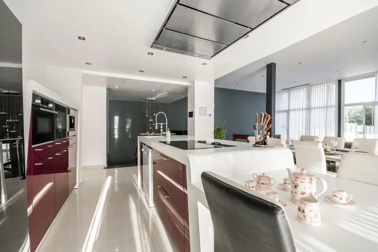Luxurious Villa Marly III To Two Minutes The Beach Castelldefels Holiday home